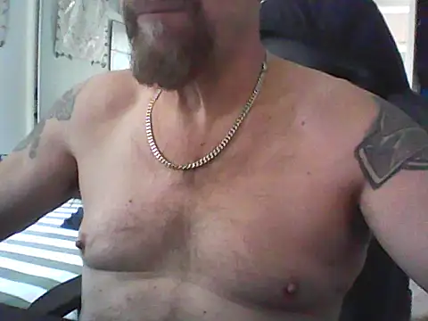 loudandproud online show from 04/23/26, 01:45