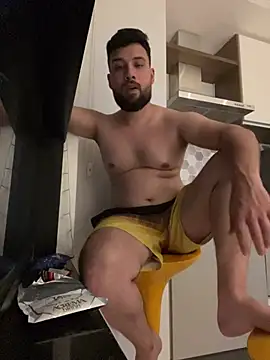 NinoEstouranel online show from 01/15/26, 03:21