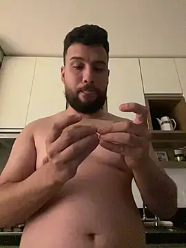 NinoEstouranel online show from 01/11/26, 04:52