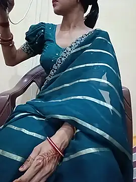 Snapshot of Ranibhabhi6969 chatting on 05/29/26, 04:13 Ranibhabhi6969 online show from 05/29/26, 04:13