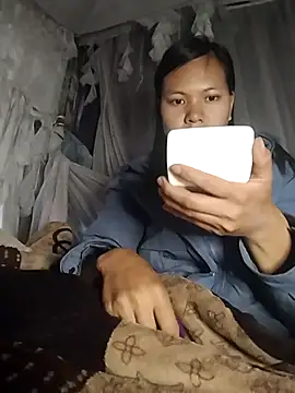 Snapshot of Xiuxiu-cute chatting on 01/13/26, 01:31 Xiuxiu-cute online show from 01/13/26, 01:31