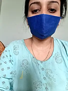 Snapshot of Tamilfathi chatting on 07/05/26, 04:19 Tamilfathi online show from 07/05/26, 04:19