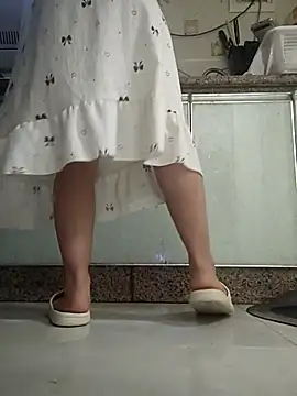 Xiaoyue001 online show from 01/15/26, 01:03