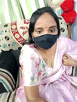 Tinarosy13 online show from 02/07/26, 05:21