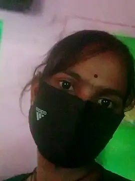 Snapshot of Kinjal_setty chatting on 02/05/26, 11:06 Kinjal setty online show from 02/05/26, 11:06