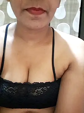 MILFybar online show from 04/06/26, 05:14