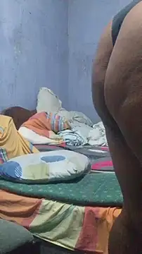 Isabel and Heckler online show from 04/12/26, 12:58