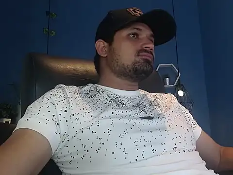 kartherpenerico23 online show from 01/05/26, 10:57