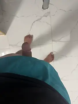 Snapshot of Ngoclinh555 chatting on 04/11/26, 03:38 Ngoclinh555 online show from 04/11/26, 03:38