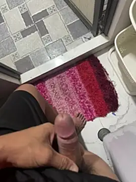 Snapshot of Ngoclinh555 chatting on 03/06/26, 04:24 Ngoclinh555 online show from 03/06/26, 04:24