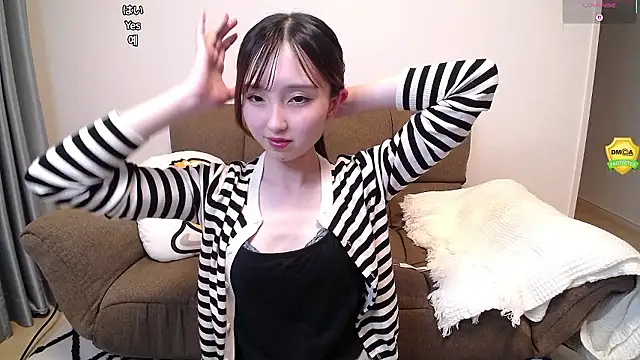 -Ema  online show from 05/25/26, 10:58