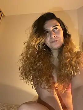 joanaguerreiru online show from 02/15/26, 10:41