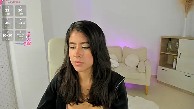 Sussan Monroe online show from 02/05/26, 03:08