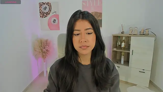 Sussan Monroe online show from 04/03/26, 10:32