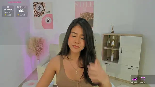 Sussan Monroe online show from 04/03/26, 10:38