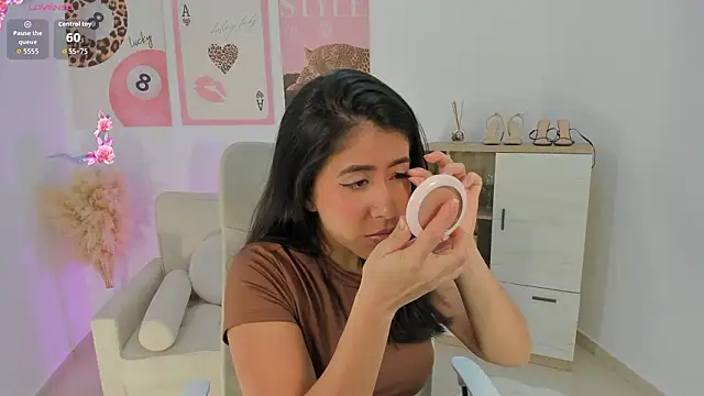 Sussan Monroe online show from 03/11/26, 05:18