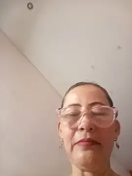 Snapshot of Salome_69 chatting on 04/30/26, 09:30 Salome 69 online show from 04/30/26, 09:30