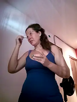 Snapshot of Salome_69 chatting on 04/20/26, 02:29 Salome 69 online show from 04/20/26, 02:29