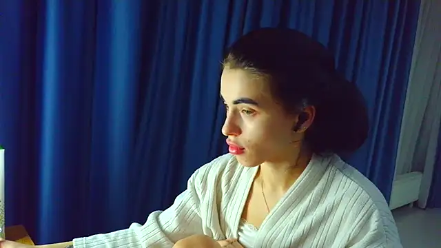 Vlada Elfie online show from 03/25/26, 07:35