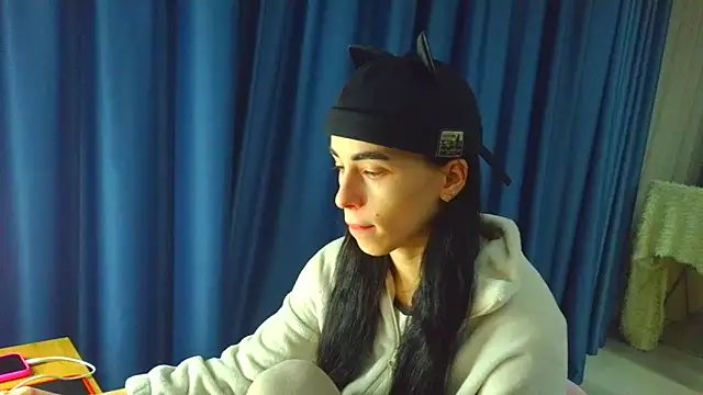 Vlada Elfie online show from 02/08/26, 02:42