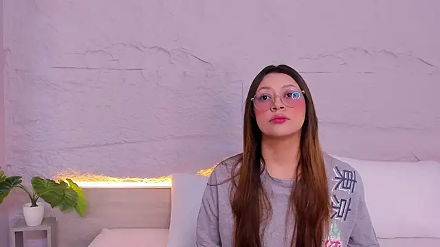 Snapshot of lanna_18_ chatting on 02/03/26, 11:48 lanna 18 online show from 02/03/26, 11:48