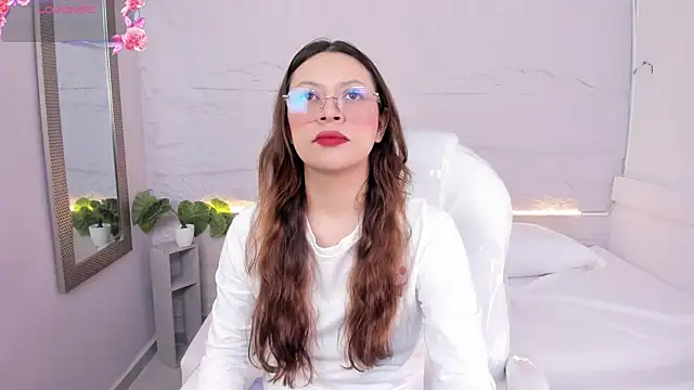 Snapshot of lanna_18_ chatting on 05/02/26, 11:37 lanna 18 online show from 05/02/26, 11:37
