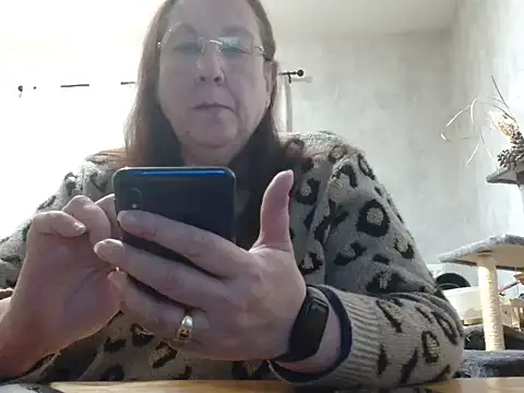 xmyriamx online show from 02/24/26, 08:42