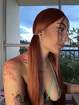 alesziarose  online show from 03/07/26, 11:21