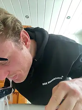 Fitlover1994 online show from 01/14/26, 08:40