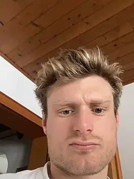 Fitlover1994 online show from 01/11/26, 08:43