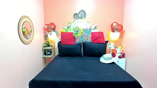 Dalila Najjar  online show from 05/23/26, 02:27