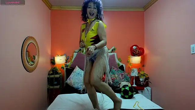 Snapshot of Dalila_Najjar_ chatting on 06/11/26, 02:47 Dalila Najjar online show from 06/11/26, 02:47