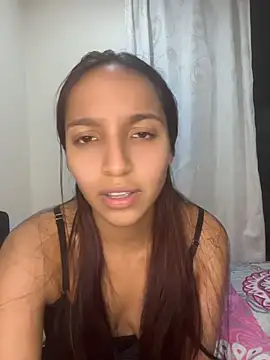 Snapshot of Eve_Ritz chatting on 06/14/26, 04:35 Eve Ritz online show from 06/14/26, 04:35