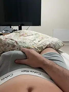 hrnylad 55 online show from 04/17/26, 08:00