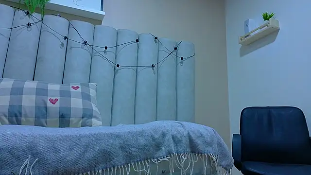 AmberStonne   online show from 03/13/26, 03:00