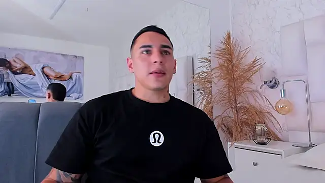 Snapshot of MassimoCo_ chatting on 02/11/26, 10:53 MassimoCo online show from 02/11/26, 10:53