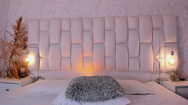 Snapshot of MassimoCo_ chatting on 02/22/26, 10:11 MassimoCo online show from 02/22/26, 10:11