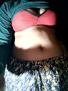 Queen chayna online show from 02/05/26, 02:02