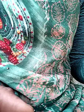 Queen chayna online show from 01/19/26, 04:16