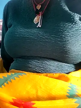 Queen chayna online show from 04/15/26, 03:23