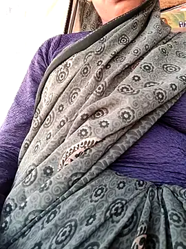 Queen chayna online show from 03/30/26, 03:41