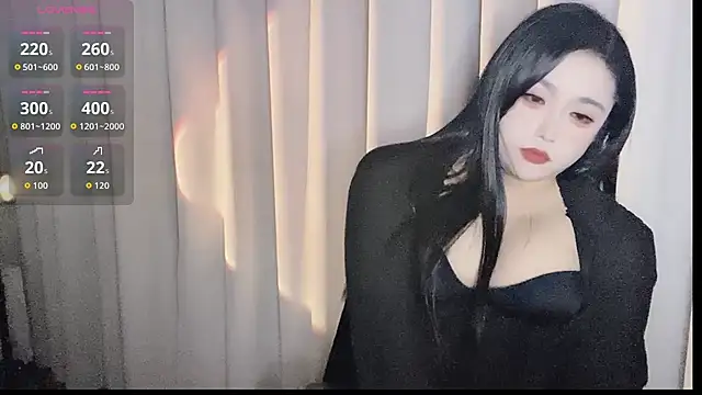 Missqiu-w online show from 01/10/26, 10:54