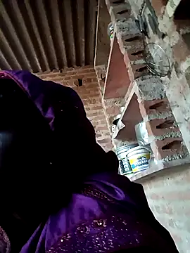 Snapshot of Alisha_beby143 chatting on 01/15/26, 02:59 Alisha beby143 online show from 01/15/26, 02:59