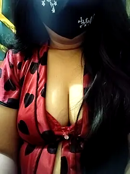 Snapshot of couple_fun_ chatting on 02/25/26, 11:48 couple fun online show from 02/25/26, 11:48