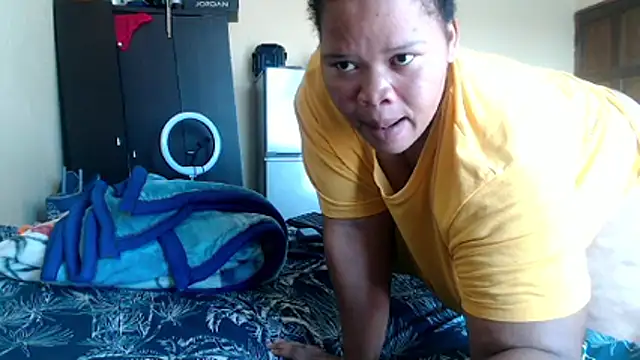 dalukuthula5832 online show from 04/11/26, 07:16