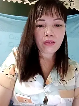 Snapshot of Sana-vn chatting on 04/27/26, 04:49 Sana-vn online show from 04/27/26, 04:49