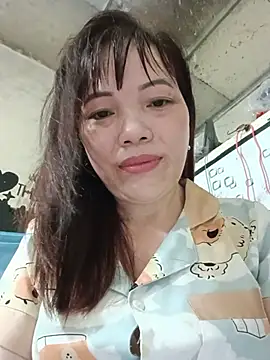 Snapshot of Sana-vn chatting on 05/18/26, 11:26 Sana-vn online show from 05/18/26, 11:26