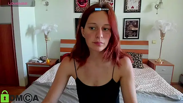 Snapshot of Lily_Viola chatting on 06/22/26, 07:38 Lily Viola online show from 06/22/26, 07:38