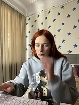 Lily Viola online show from 02/10/26, 08:24