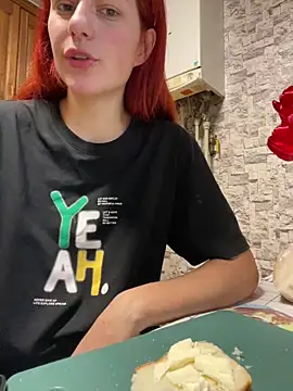 Lily Viola online show from 02/26/26, 07:41